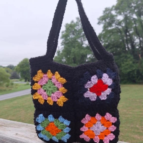 Crocheted Granny Square Quilt Sweater 8" Tote Bag Small Purse Grandma Nostalgia - Picture 2 of 4